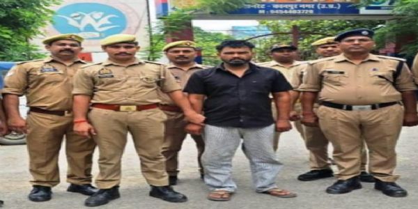 चलती ट्रेन में महिला यात्री का मोबाइल चोरी करने वाला शातिर गिरफ्तार, नकदी भी बरामद