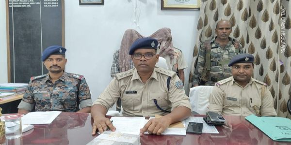 प्रेम विवाह और मुआवजा विवाद में हुई हत्या के दो आरोपित गिरफ्तार