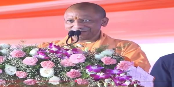 मुख्यमंत्री योगी ने अमरोहा को दी 207.49 करोड़ रुपये के विकास कार्यों की सौगात, कहा—अब भय नहीं, अब विकास हो रहा