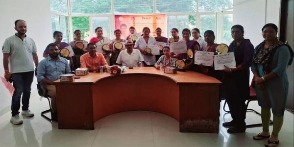 भोपालः विश्व जनसंख्या दिवस पर परिवार कल्याण में उत्कृष्ट कार्य करने वाले कार्यकर्ता हुए सम्मानित