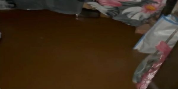 मूसलाधार बारिश से कुसमी बेहाल, घरों-दुकानों में घुसा पानी