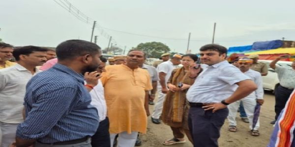 मुख्यमंत्री योगी के महादेवा आने की संभावना पर तैयारियाें में जुटा प्रशासन