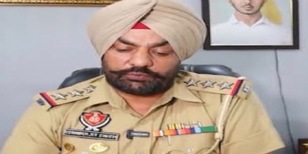 अंतरराष्ट्रीय रंगदारी मामले में पंजाब पुलिस का इंस्पेक्टर गिरफ्तार, एफबीआई की जांच में आया था नाम