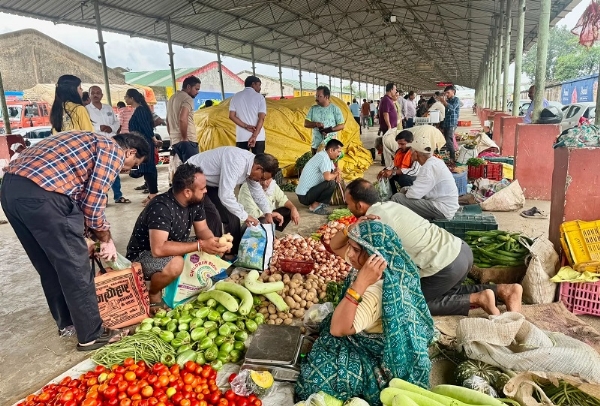 जबलपुरः साप्ताहिक जैविक हाट जबलपुरः साप्ताहिक जैविक हाट