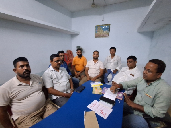 छपरा में श्रीकृष्ण जन्मोत्सव मटकीफोड़ आयोजन समिति की हुई बैठक छपरा में श्रीकृष्ण जन्मोत्सव मटकीफोड़ आयोजन समिति की हुई बैठक