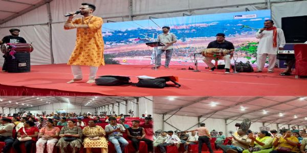 लखनपुर यात्री सुविधा केंद्र में भजन संध्या का आयोजन