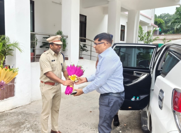 अपर पुलिस महानिदेशक ने सारण में की समीक्षा बैठक अपर पुलिस महानिदेशक ने सारण में की समीक्षा बैठक