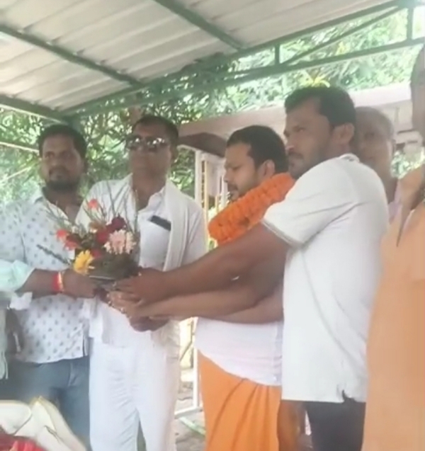 सम्मान समारोह में एमएलसी सम्मान समारोह में एमएलसी