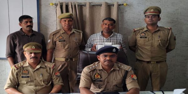 पुलिस ने 25 हजार के इनामी गैंगस्टर काे पकड़ा, टप्पेबाजी कर ले गया था आभूषण व नकदी