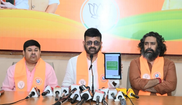 प्रेस वार्ता की तस्वीर प्रेस वार्ता की तस्वीर