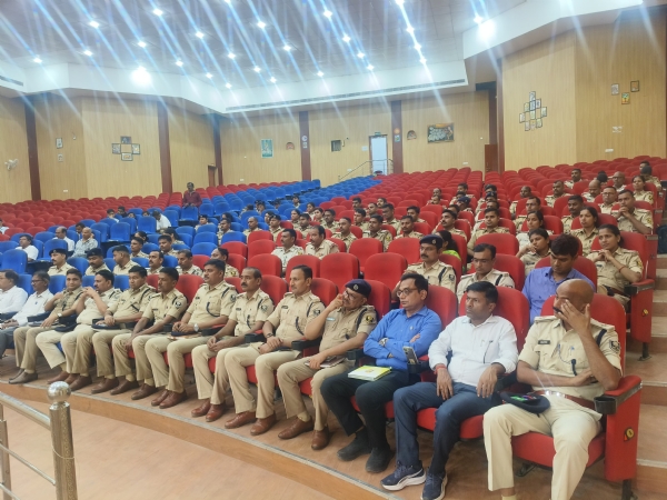 सारण के 20 केंद्रों पर 9,321 अभ्यर्थी देंगे बिहार पुलिस अवर सेवा आयोग द्वारा आयोजित परीक्षा सारण के 20 केंद्रों पर 9,321 अभ्यर्थी देंगे बिहार पुलिस अवर सेवा आयोग द्वारा आयोजित परीक्षा