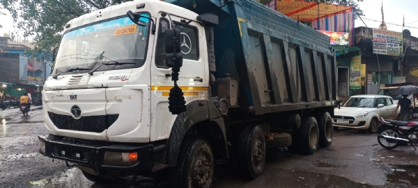 जांजगीर-चांपा में सड़क सुरक्षा पर पुलिस की बड़ी कार्रवाई: 115 वाहन चालकों पर चालान, 5 शराबी ड्राइवरों के वाहन जब्त, नाबालिगों पर भी सख्ती जांजगीर-चांपा में सड़क सुरक्षा पर पुलिस की बड़ी कार्रवाई: 115 वाहन चालकों पर चालान, 5 शराबी ड्राइवरों के वाहन जब्त, नाबालिगों पर भी सख्ती
