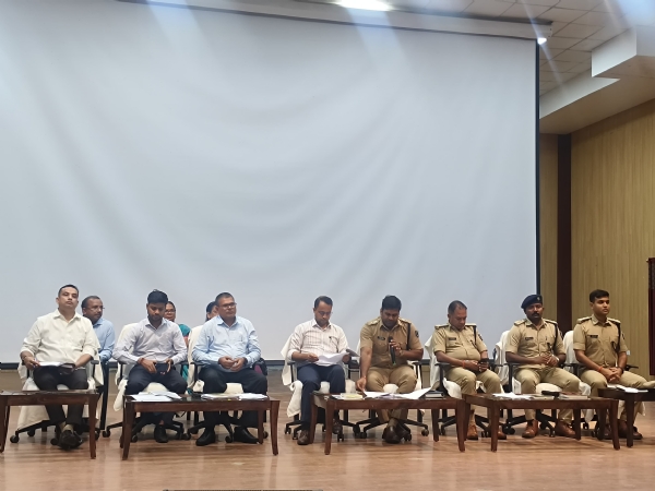 सारण के 20 केंद्रों पर 9,321 अभ्यर्थी देंगे बिहार पुलिस अवर सेवा आयोग द्वारा आयोजित परीक्षा सारण के 20 केंद्रों पर 9,321 अभ्यर्थी देंगे बिहार पुलिस अवर सेवा आयोग द्वारा आयोजित परीक्षा