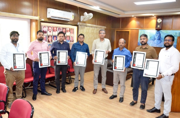 वाराणसी मंडल के छपरा कोचिंग डिपो सहित तीन कोचिंग डिपो को मिला ट्रिपल अंतरराष्ट्रीय आइ एस ओ प्रमाणन वाराणसी मंडल के छपरा कोचिंग डिपो सहित तीन कोचिंग डिपो को मिला ट्रिपल अंतरराष्ट्रीय आइ एस ओ प्रमाणन