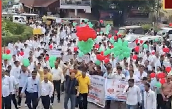A massive rally was organised under the organ donation awareness campaign. A massive rally was organised under the organ donation awareness campaign.