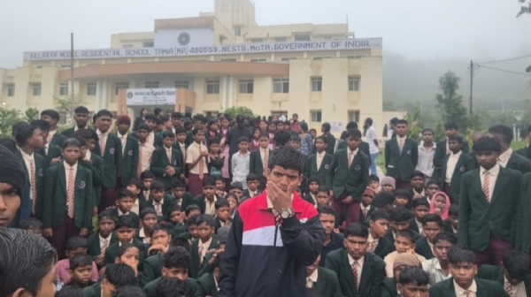 Chhindwara ke tamiya eklavy awasiy vidhyaly me ghmasan Chhindwara ke tamiya eklavy awasiy vidhyaly me ghmasan