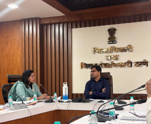 ठाणे जिला में शाला खेल स्पर्धा शुरू किए जाने पर ठाणे जिलाधिकारी कार्यालय में बैठक ठाणे जिला में शाला खेल स्पर्धा शुरू किए जाने पर ठाणे जिलाधिकारी कार्यालय में बैठक