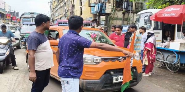 कोलकाता में कांग्रेस की सभा में जाने से रोकने का आरोप, भाजपा पर बरसे कांग्रेस नेता