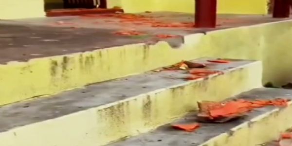 वाराणसी : हनुमान मंदिर की मूर्ति को अराजक तत्वों ने किया क्षतिग्रस्त, मौके पर पुलिस बल तैनात