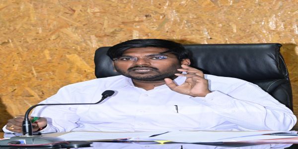 डीसी के निर्देशों का असर, बालिका विद्यालय में शिक्षा व्यवस्था में सुधार
