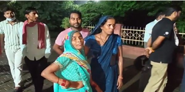 आरोप : मजदूर को पीटपीट कर मार डाला