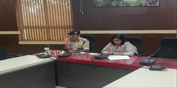 ग्वालियरः कलेक्टर ने दिए राहत प्रकरणों का निराकरण प्राथमिकता से करने के निर्देश