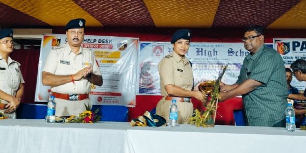 मेदिनीपुर में जागरूकता, दुर्घटना, प्रदर्शन और पुलिस कार्रवाई रही चर्चा केंद्र