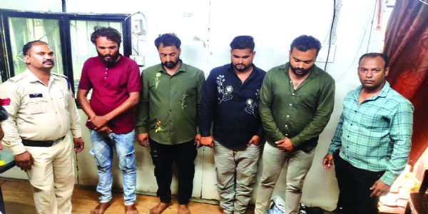 उज्जैन में हनीट्रैप में फंसाकर अपहरण करने वाले 10 आरोपी गिरफ्तार