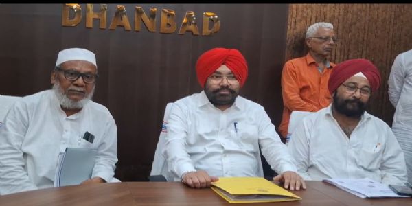 अल्पसंख्यक आयोग ने सुनी जनसमस्याएं, कई मामलों में जांच के निर्देश