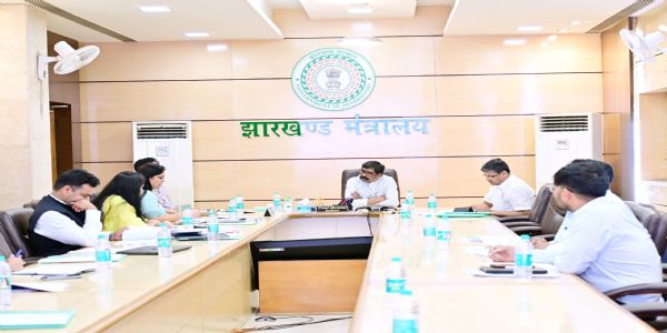 डिजिटल माध्यमों के सशक्त उपयोग से शासन में पारदर्शिता बढ़ेगी: मुख्यमंत्री