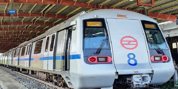 दिल्ली मेट्रो रेल कॉर्पोरेशन (डीएमआरसी) (फाइल फोटो)। दिल्ली मेट्रो रेल कॉर्पोरेशन (डीएमआरसी) (फाइल फोटो)।