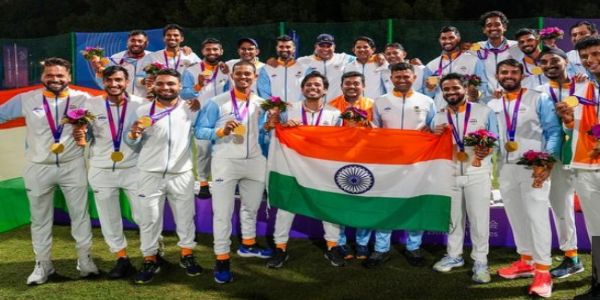 पिछले संस्करण में स्वर्ण पदक जीतने वाली भारतीय टीम पिछले संस्करण में स्वर्ण पदक जीतने वाली भारतीय टीम