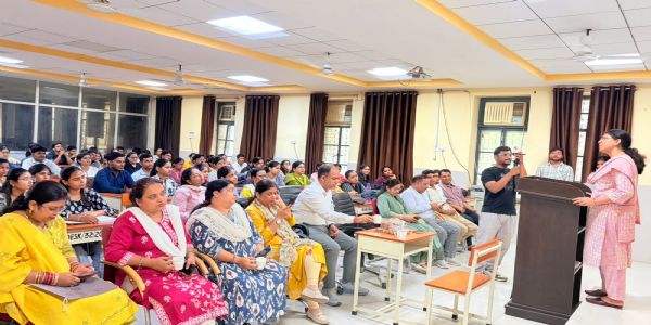 चंद्रशेखर आजाद के आदर्शों को जीवन में उतारें युवा : राकेश कुमार मिश्रा