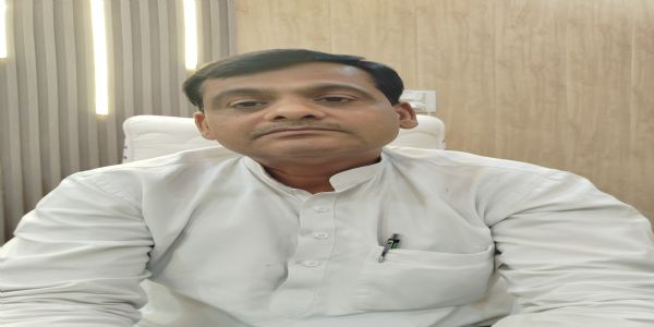 सपा ने जंतर-मंतर आंदोलन पर सरकार को घेरा, कहा- आंदाेलन दबा रही सरकार