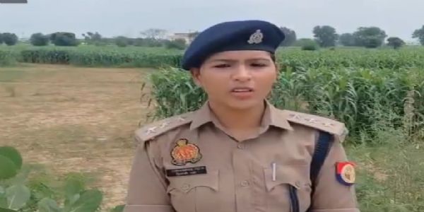 गाजियाबाद में अज्ञात महिला की हत्या कर शव को फेंका