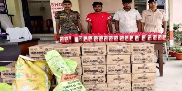 ट्रक पर लोड विदेशी शराब के साथ चालक और खलासी गिरफ्तार