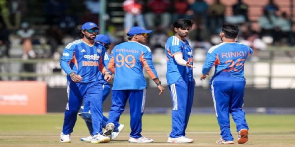 पहले टी20 मैच में भारत ने जिम्बाब्वे को 7 विकेट से हराया पहले टी20 मैच में भारत ने जिम्बाब्वे को 7 विकेट से हराया