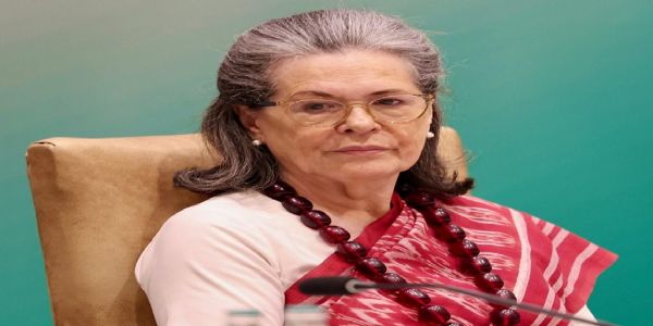 कांग्रेस संसदीय दल की अध्यक्ष सोनिया गांधी (फाइल फाेटाे) कांग्रेस संसदीय दल की अध्यक्ष सोनिया गांधी (फाइल फाेटाे)
