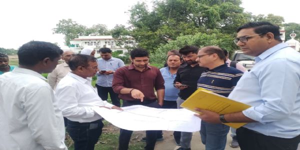 वाराणसी में रिंग रोड से जुड़ेगी सारनाथ एलिवेटेड रोड, अफसरों की टीम ने लिया जायजा