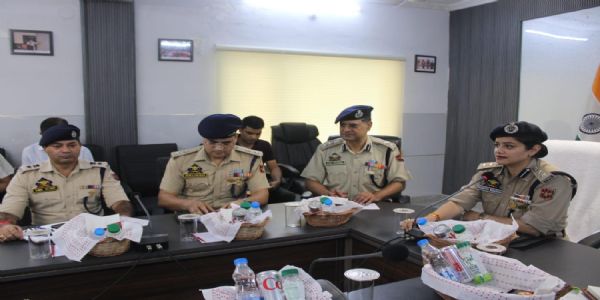 एसएसपी कठुआ ने श्री अमरनाथ जी यात्रा-2026 को लेकर सुरक्षा समीक्षा बैठक की
