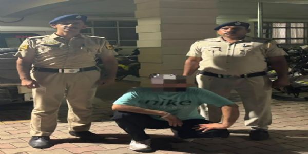 176 नशीले कैप्सूल के साथ तस्कर गिरफ्तार