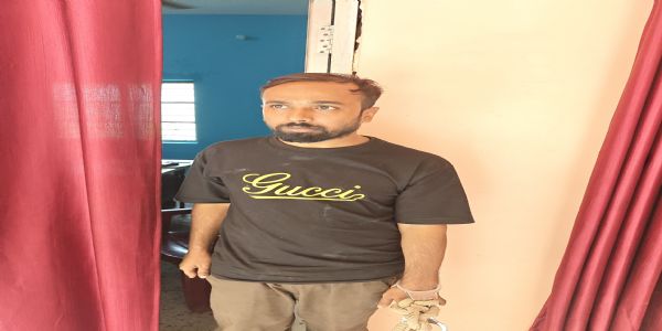 अश्लील वीडियो बनाकर किया शारीरिक शोषण, गिरफ्तार