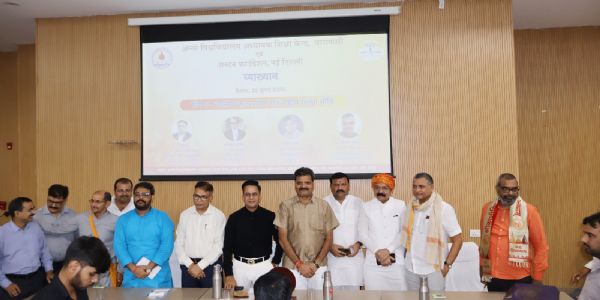 नए नीतिगत बदलावों का मुख्य उद्देश्य मनुष्य को संवेदनशील बनाना: हिमांशु द्विवेदी