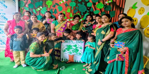 स्कूल में उत्साह के साथ मनाया गया ग्रीन डे