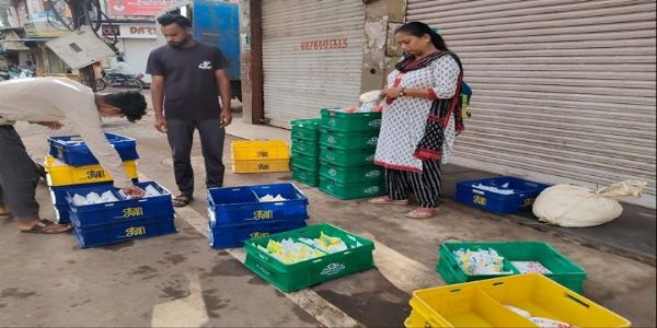 विदिशाः खाद्य सुरक्षा विभाग ने दूध-दही सहित विभिन्न दुग्ध उत्पादों के लिए नमूनें