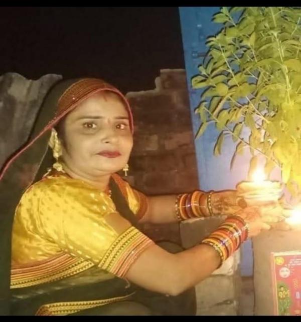 पैर फिसलने से महिला की मौत पैर फिसलने से महिला की मौत