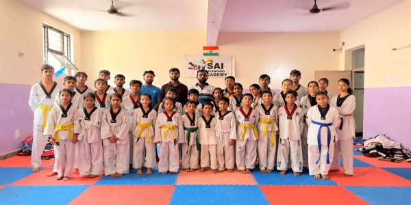 जिला स्तरीय एडवांस ताइक्वांडो फाइट शिविर खिलाड़ियों ने सीखीं खेल की बारीकियां