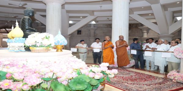 भगवान बुद्ध का शांति, करुणा और अहिंसा का संदेश संपूर्ण मानवता के लिए प्रेरणास्रोत: नीतीश कुमार