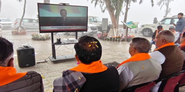असम में सुना गया मन की बात का 136वां एपिसोड, असम भाजपा ने की बाढ़ प्रभावितों के लिए 12 करोड़ की राहत सामग्री देने की घोषणा