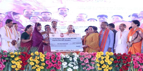 (अपडेट) मुलायम सिंह यादव का सपना था सैफई ग्रामीण आयुर्विज्ञान संस्थान, भाजपा ने पूरा किया : मुख्यमंत्री योगी